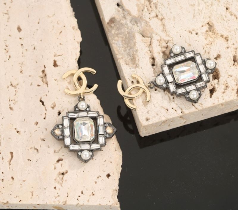 Ch**el earrings